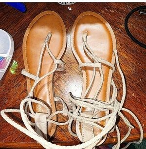 💋5/20 Candies lace up leg sandals 10